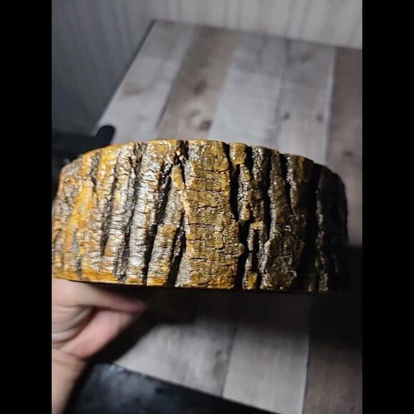 Wooden Nutcracker Set With Live Edge - Picture 9 of 9